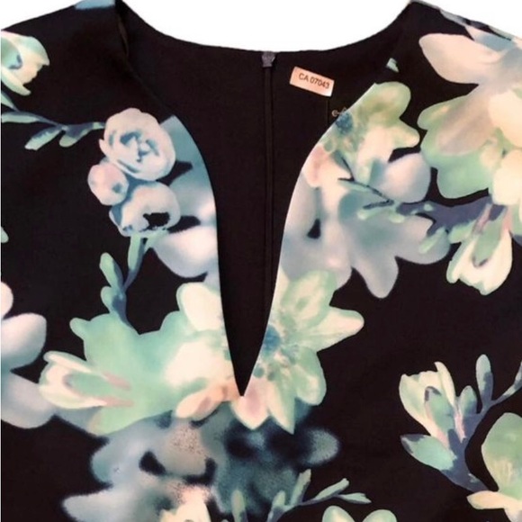 Adult size 6 floral fitted dress - Picture 8 of 10